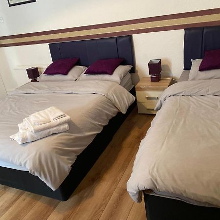 Park View Hotel And Guest House St Helens  外观 照片