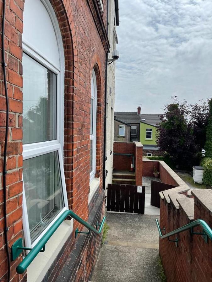 Park View Hotel And Guest House St Helens  外观 照片