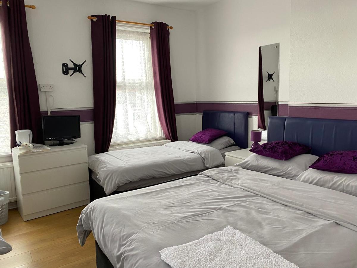 Park View Hotel And Guest House St Helens  外观 照片