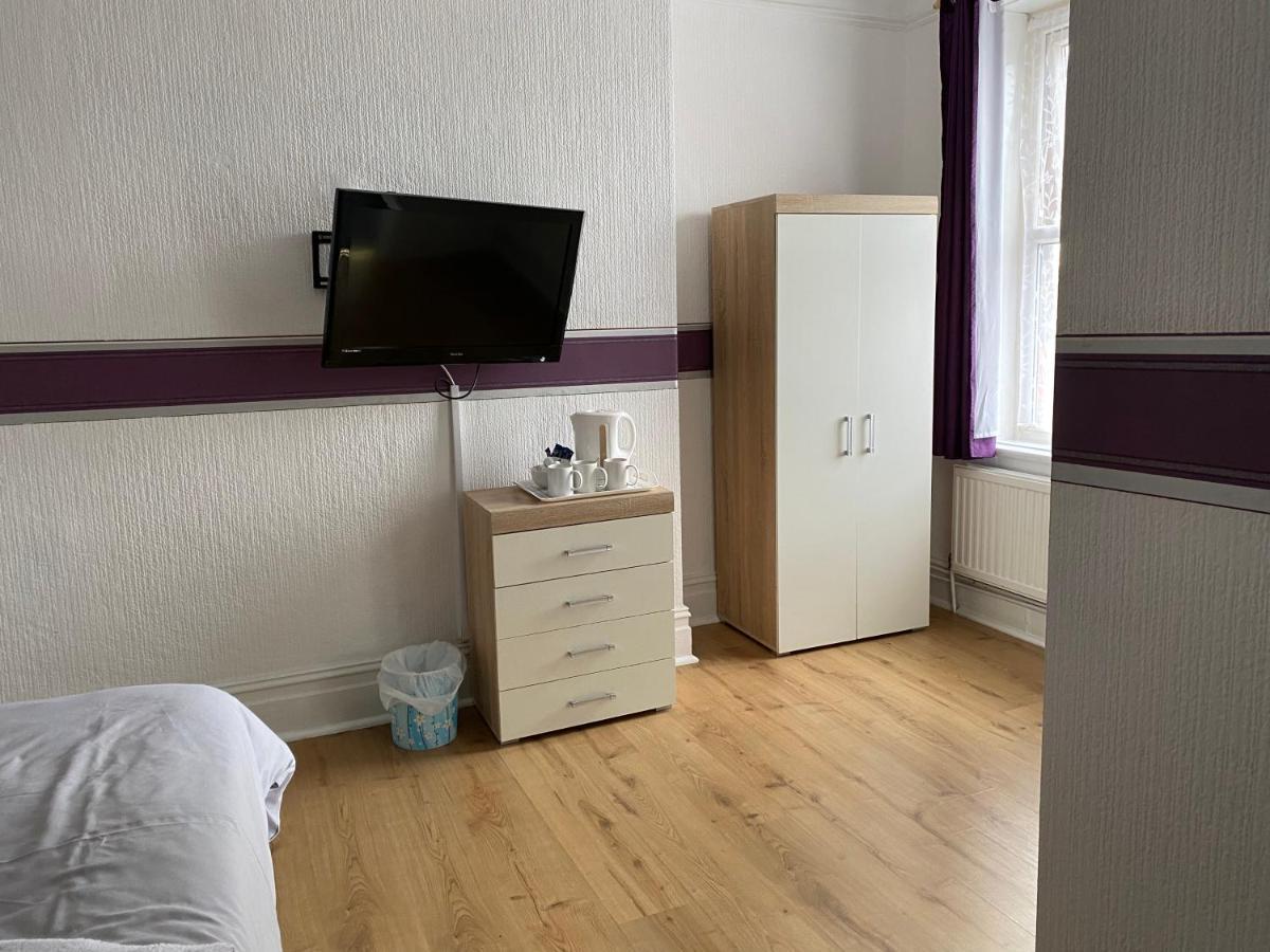 Park View Hotel And Guest House St Helens  外观 照片