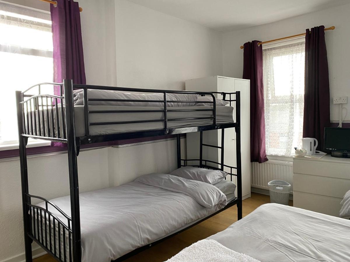 Park View Hotel And Guest House St Helens  外观 照片