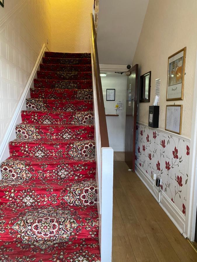 Park View Hotel And Guest House St Helens  外观 照片