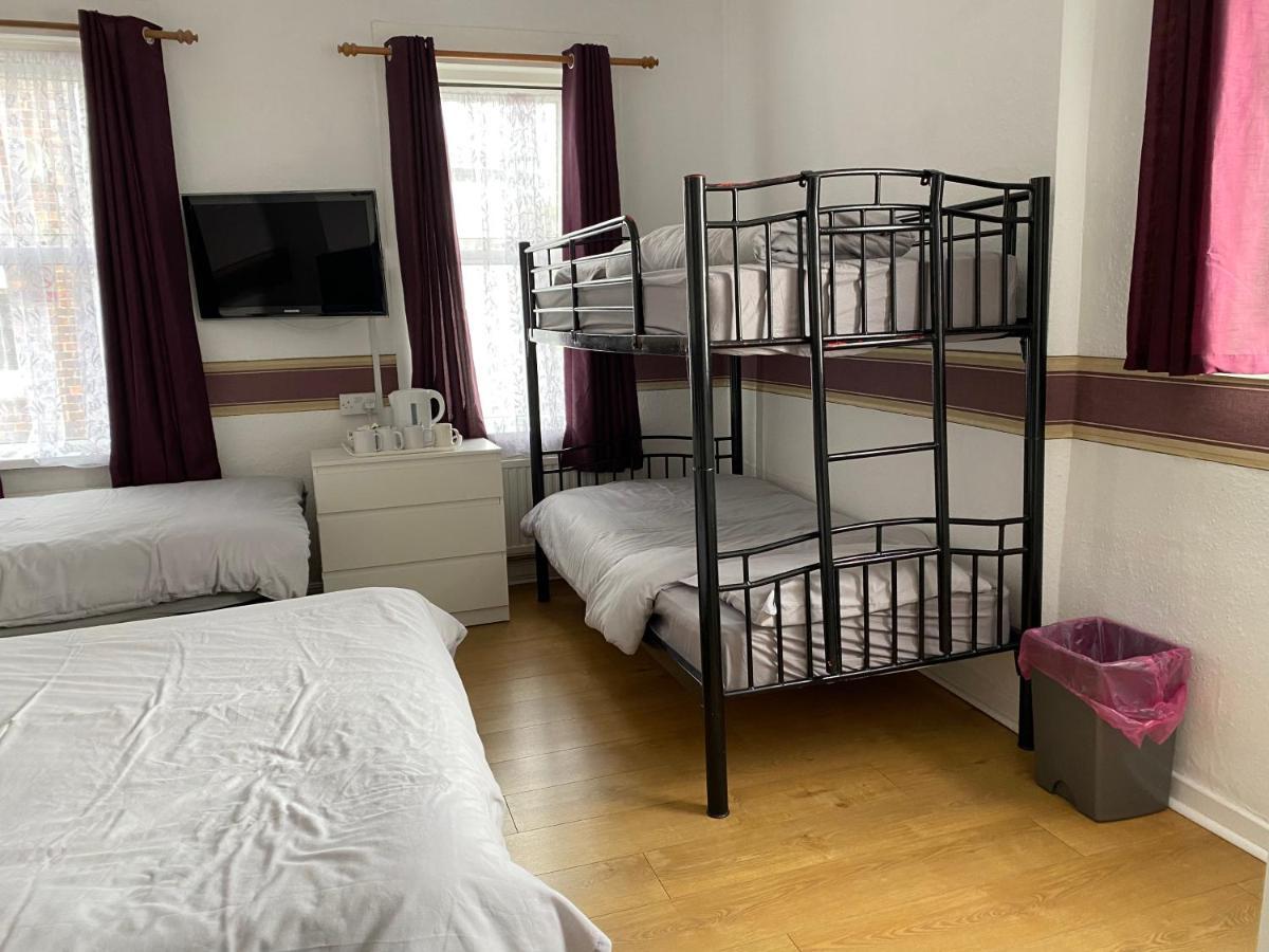 Park View Hotel And Guest House St Helens  外观 照片